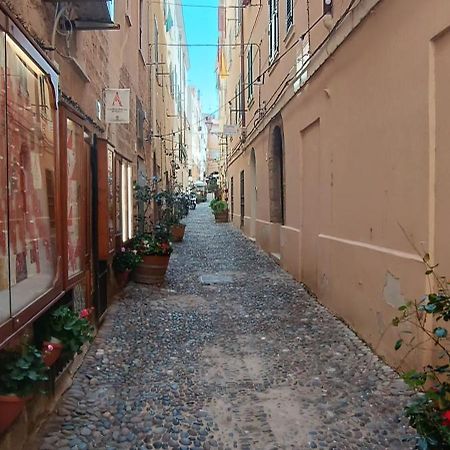 Appartamento In Centro Storico Alghero Exterior photo