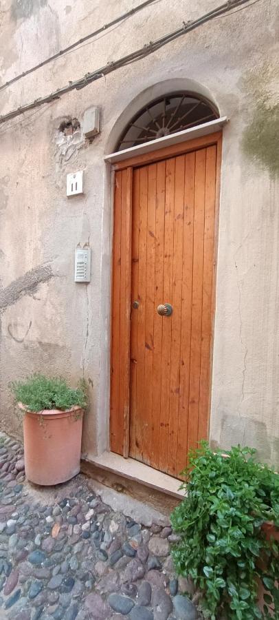 Appartamento In Centro Storico Alghero Exterior photo
